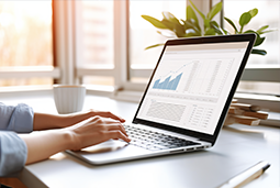 K8凯发国际国际发布2024人才市场报告，新智人才看重稳定性和赛道前景